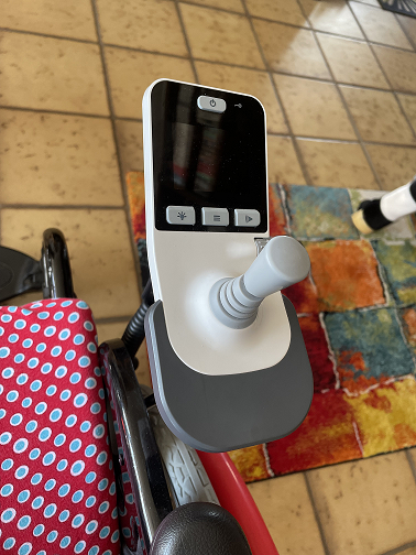 Joystick-Steuerung am Rollstuhl